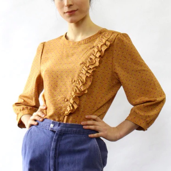 Chaus Tops - Vintage Chaus Polyester Side Button Ruffle Floral Blouse
